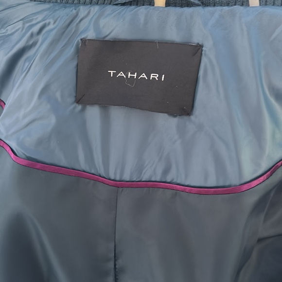 Tahari puffer parka coat L - Picture 7 of 9